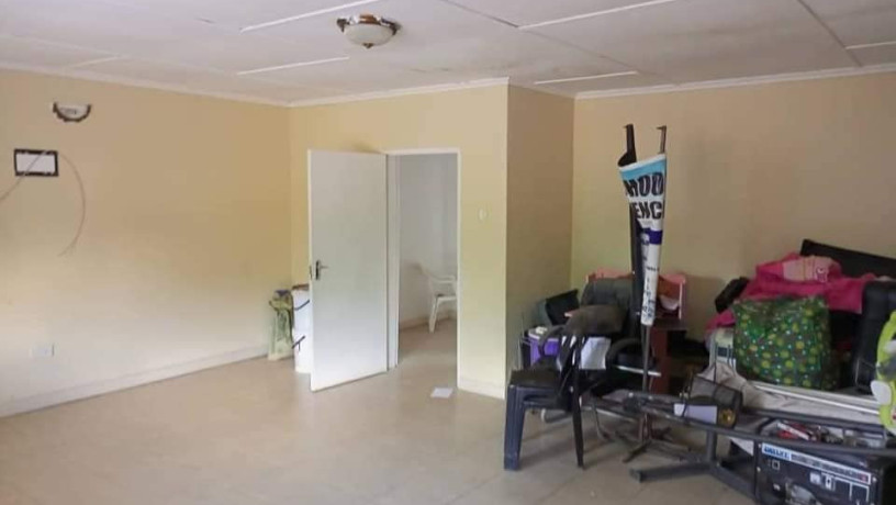 2-bedroom-flat-for-rent-in-new-avondale-big-2