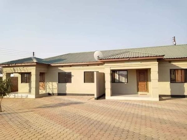 3-bedroom-flat-for-rent-in-ibex-hill-big-0