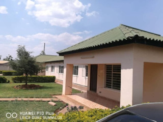 3-bedroom-flat-for-rent-in-chalala
