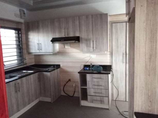 3-bedroom-flats-for-rent-in-salama-park-big-4