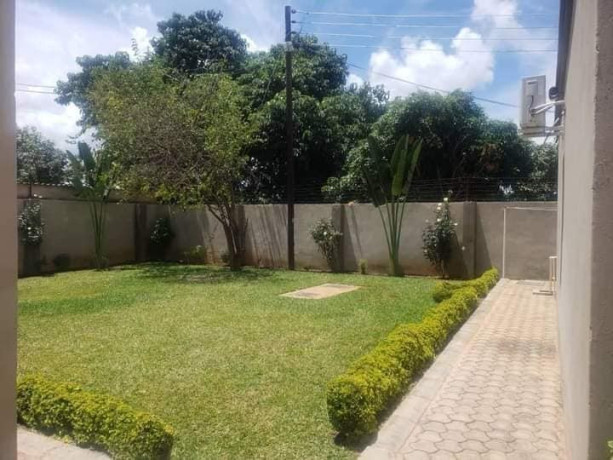 3-bedroom-flat-for-rent-in-ibex-hill-big-6