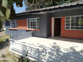 3-bedroom-flat-for-rent-in-villa-elizabetha