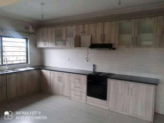 3 Bedroom Flat For Rent In Mass Media