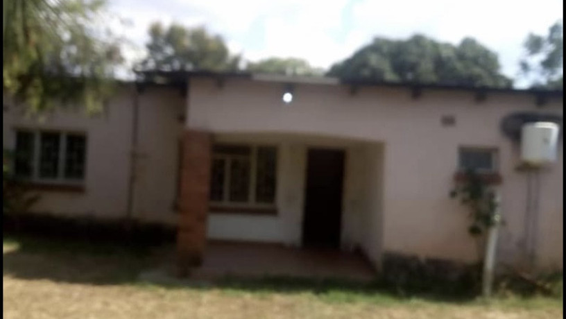 3-bedroom-house-for-rent-in-makeni-big-3