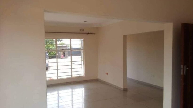 3-bedroom-flat-for-rent-in-chalala-big-1