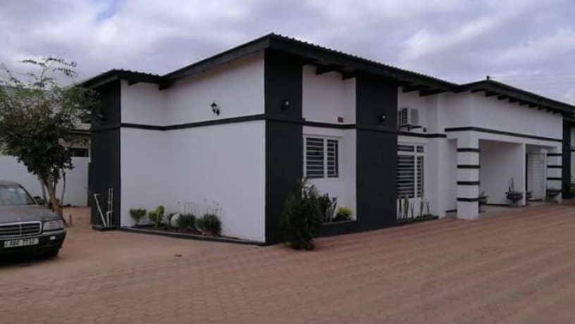 3-bedroom-house-for-rent-in-chalala-big-9