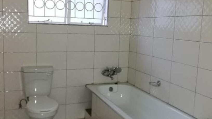 3-bedroom-flat-for-rent-in-northgate-gardens-big-7