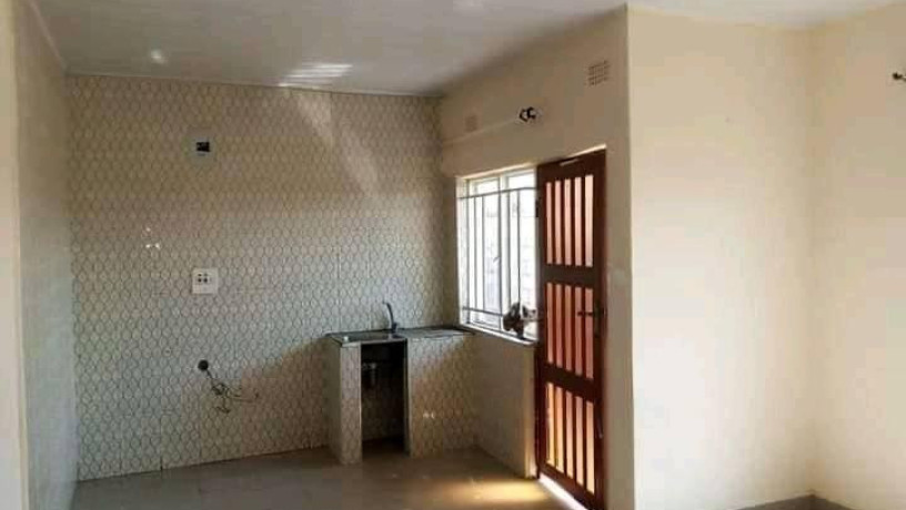 1-bedroom-flat-for-rent-in-chalala-big-2