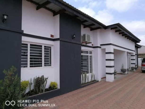 3-bedroom-flats-for-rent-in-ibex-hill-big-5