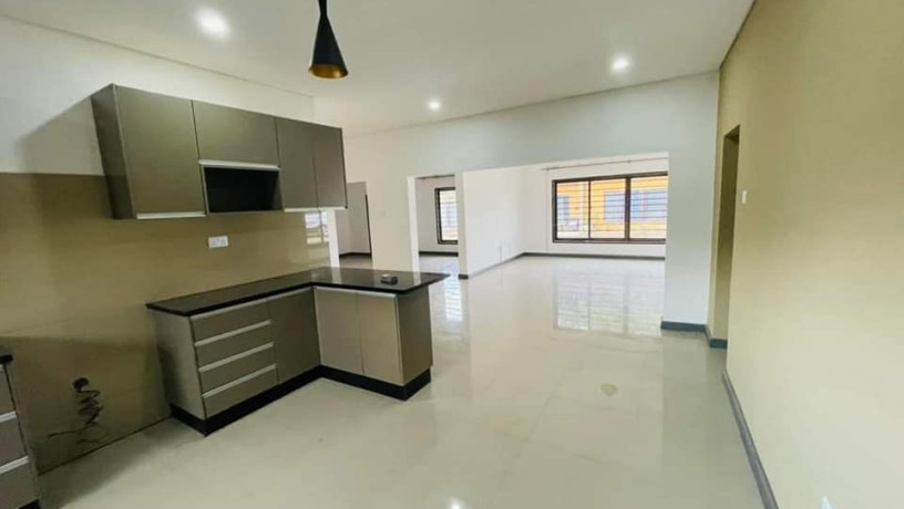 3-bedroom-flat-for-rent-in-ibex-hill-big-5