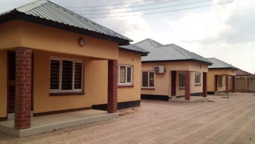 2-bedroom-flat-for-rent-in-makeni-bonaventure-big-0