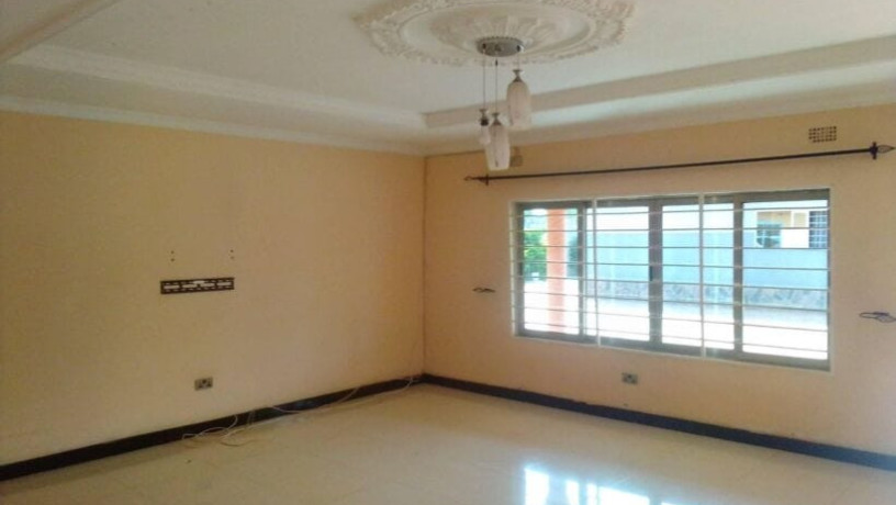 3-bedroom-flat-for-rent-in-new-kasama-big-4