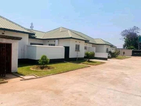 3-bedroom-flats-for-rent-in-woodlands-chalala-big-0