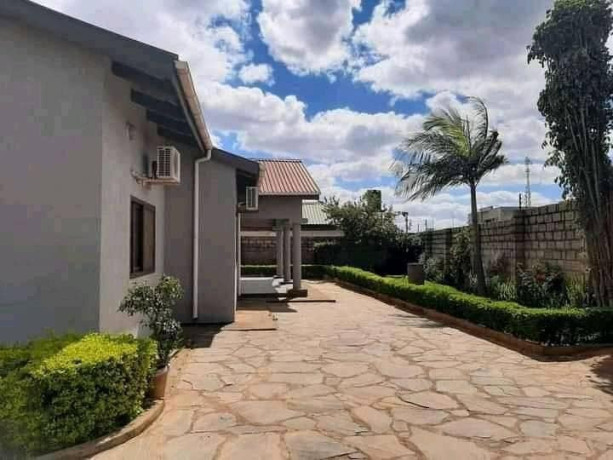 3-bedroom-house-for-rent-in-woodlands-extension-big-2