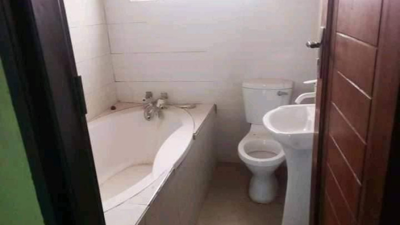 3-bedroom-flat-for-rent-in-chalala-big-2