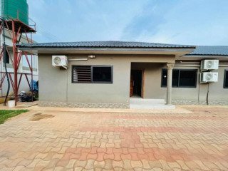 3 Bedroom Semi-Detached House For Rent In Ibex Hill