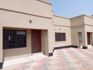 2-bedroom-flat-for-rent-in-lilayi