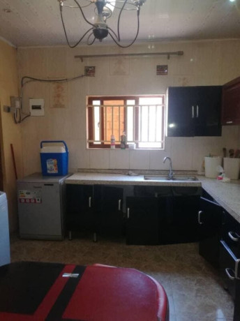 3-bedroom-house-for-rent-in-meanwood-big-6