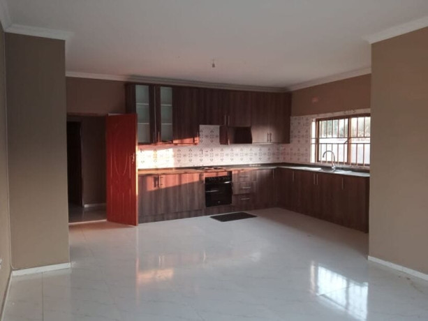 3-bedroom-house-for-rent-in-ibex-hill-big-7