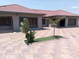 2-bedroom-flat-for-rent-in-libala