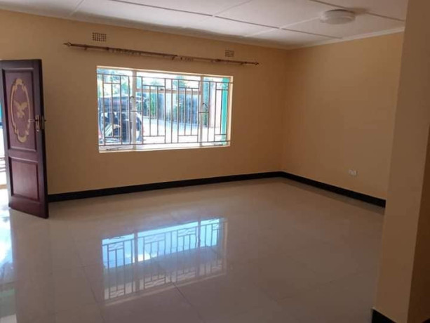 3-bedroom-flat-for-rent-in-avondale-big-7