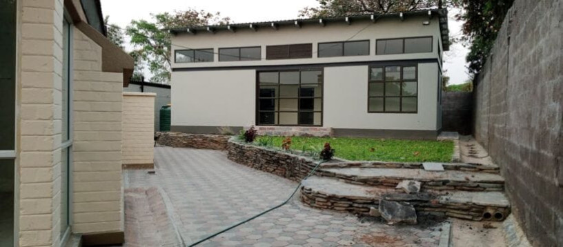 4-bedroom-house-for-rent-in-longacres-big-4