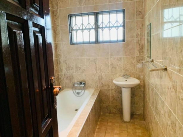 3-bedroom-flat-for-rent-in-roma-big-3
