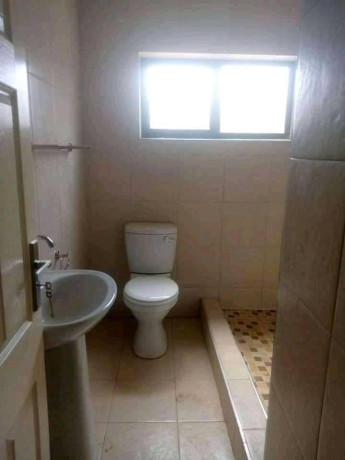 2-bedroom-flat-for-rent-in-avondale-big-2