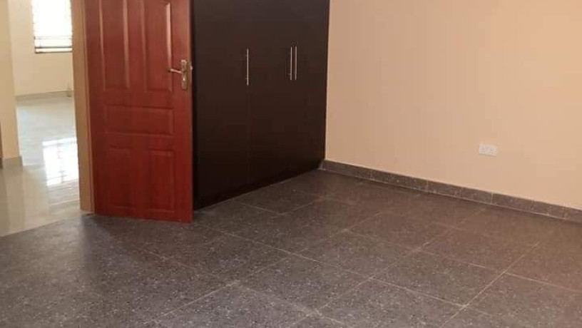 2-bedroom-flat-for-rent-in-kabulonga-big-2