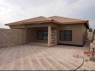 2 Bedroom Flat For Rent in Salama Park