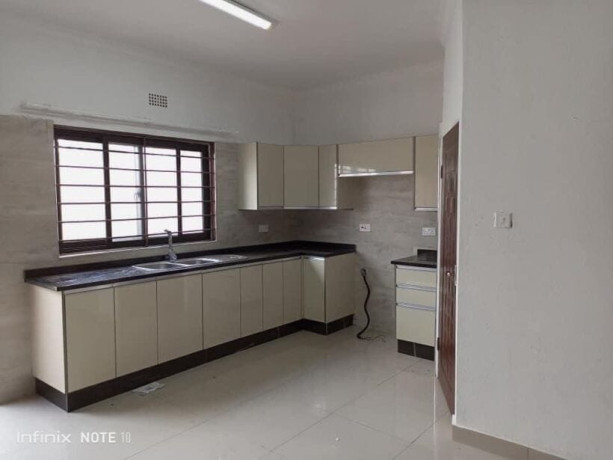 3-bedroom-flat-for-rent-in-sandys-creations-big-4