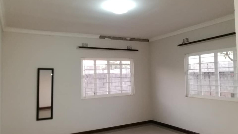 2-bedroom-flat-for-rent-in-silverest-big-7