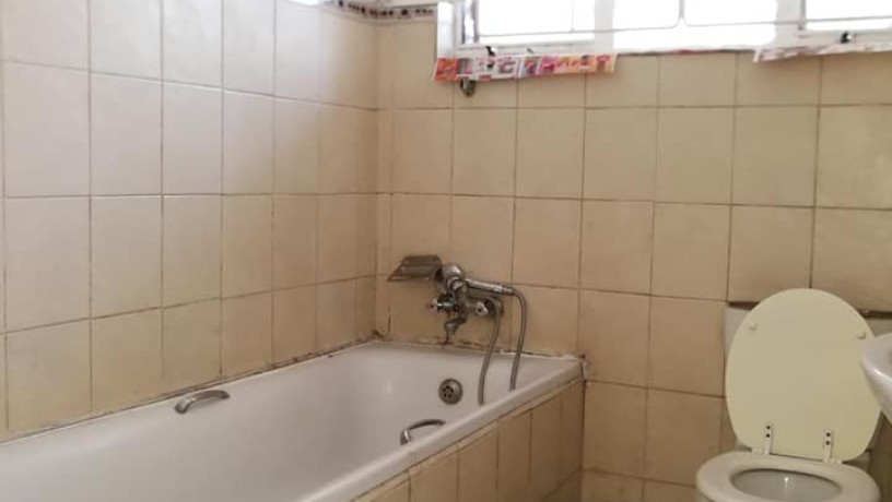 3-bedroom-flat-for-rent-in-rhodespark-big-3