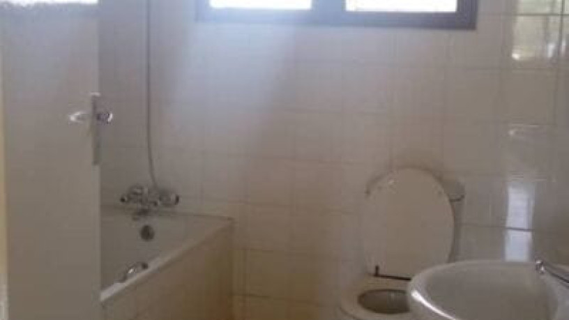 2-bedroom-flat-for-rent-in-roma-big-3