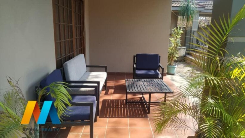 3-bedroom-fully-furnished-apartment-for-rent-in-chudleigh-big-2