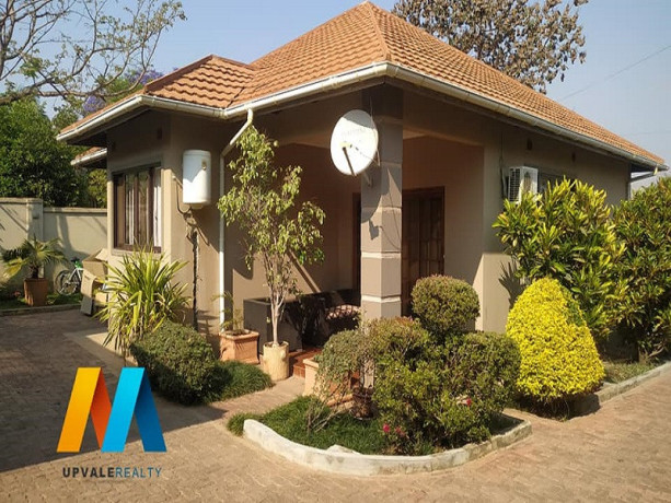 3-bedroom-fully-furnished-apartment-for-rent-in-chudleigh-big-0