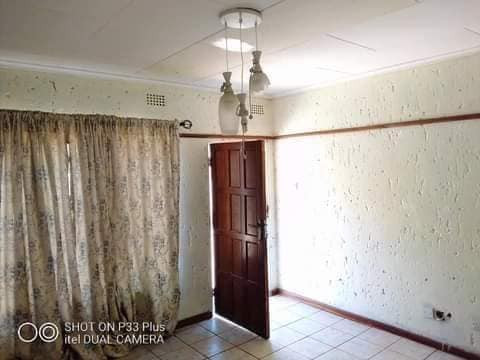 1-bedroom-house-for-rent-in-chilenje-big-2