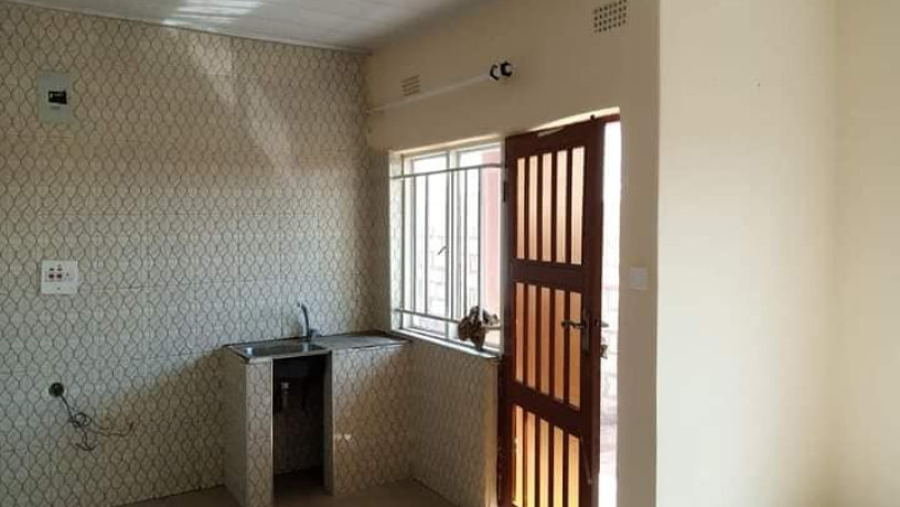 1-bedroom-flat-for-rent-in-chalala-big-2