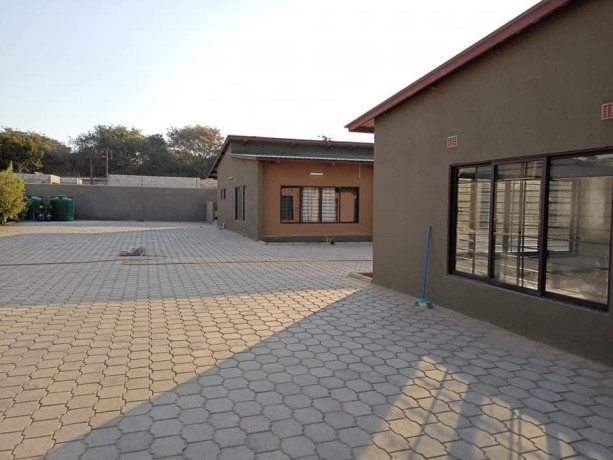 3-bedroom-flat-for-rent-in-ibex-hill-big-0