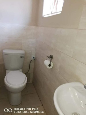 2-bedroom-flat-for-rent-in-rhodespark-big-2
