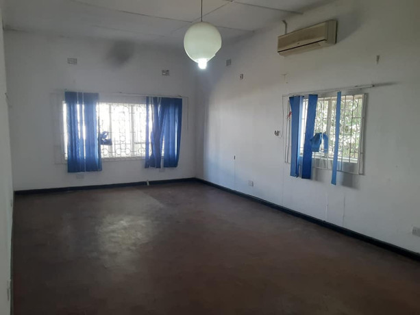 4-bedroom-house-for-rent-in-olympia-big-4
