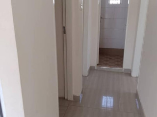 3 & 2 Bedroom Flats For Sale in Libala South