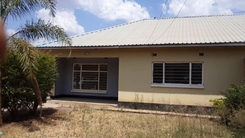 3-bedroom-standalone-house-for-rent-in-makeni-big-0