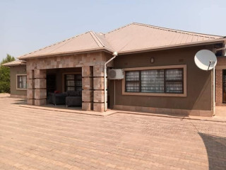 3-bedroom-house-for-rent-in-libala-south