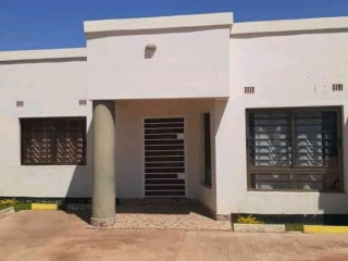 2 Bedroom Flat For Rent in Chalala