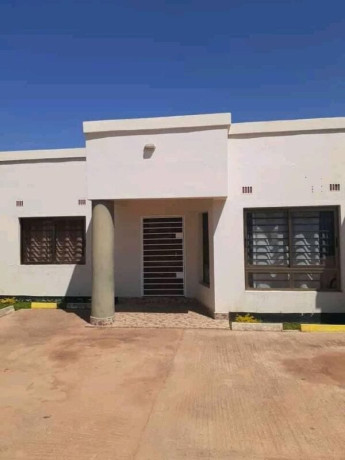 2-bedroom-flat-for-rent-in-chalala-big-0