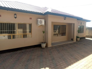 3 Bedroom Flat For Rent In Salama Park