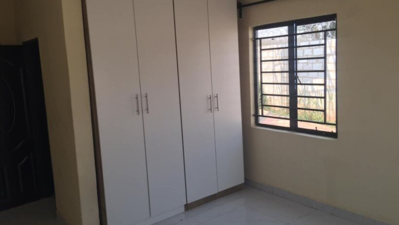 2-bedroom-flat-for-rent-in-lilayi-big-2