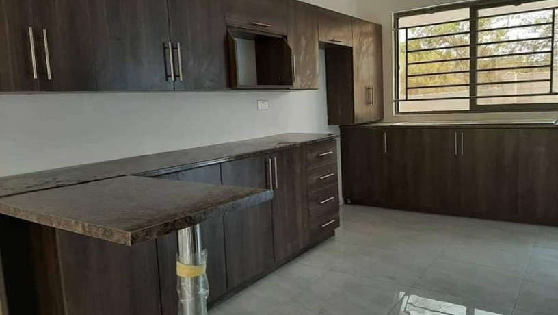 3-bedroom-flat-for-rent-in-ibex-hill-big-4