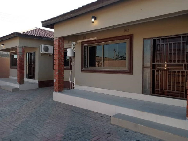 2-bedroom-flat-for-rent-in-chalala-big-1